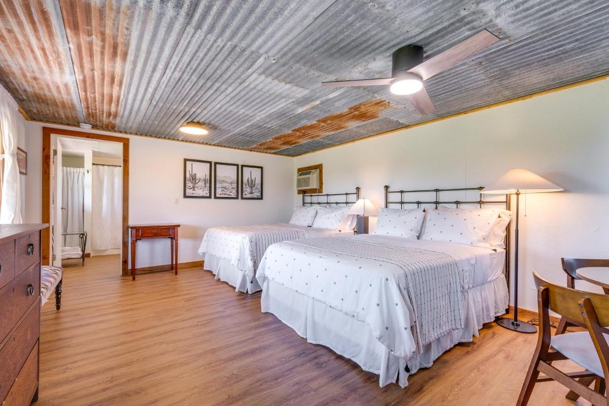 Delightful Carmine Studio near Round Top! - Housity