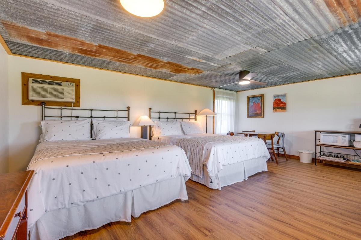 Delightful Carmine Studio near Round Top! - Housity