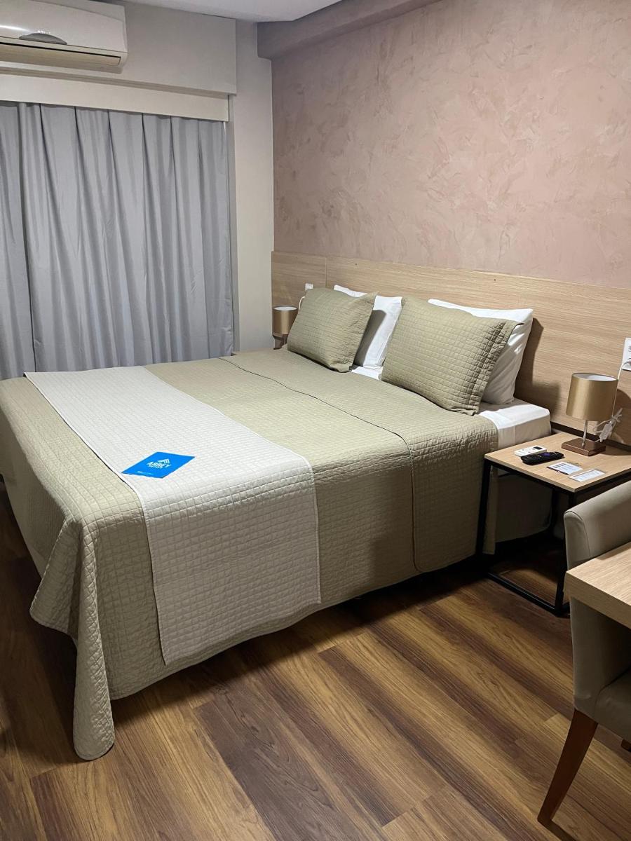 Gran Hotel Arrey - Housity