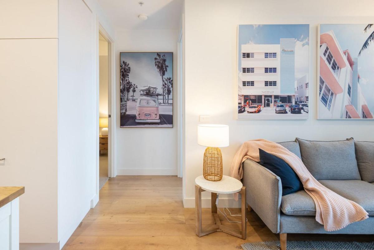 Bayside living at The Hampton - Housity