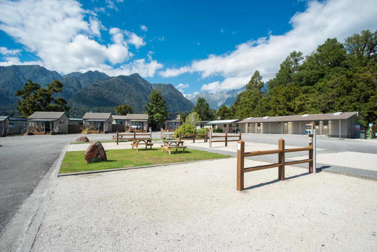 Fox Glacier TOP 10 Holiday Park &amp; Motels - Housity