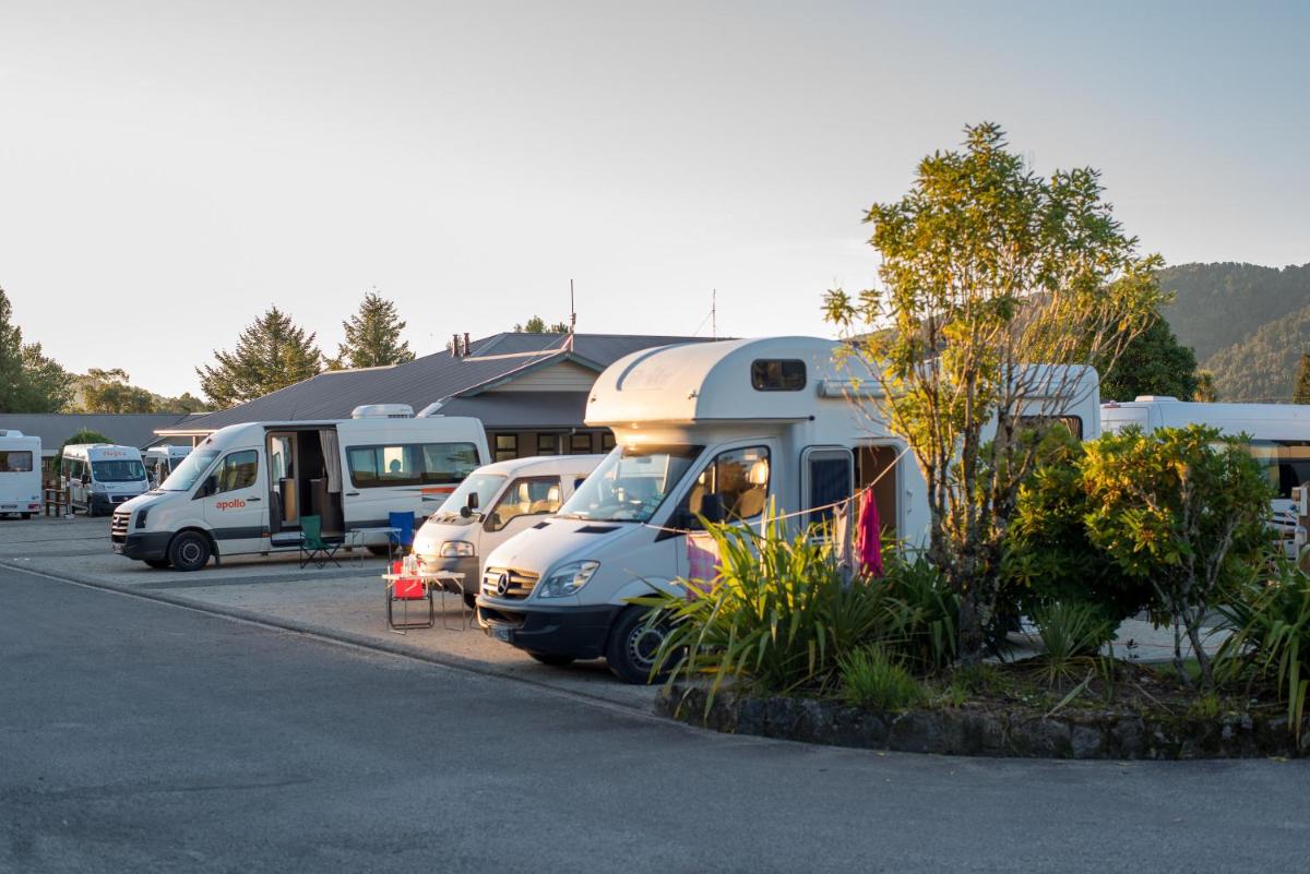 Fox Glacier TOP 10 Holiday Park &amp; Motels - Housity