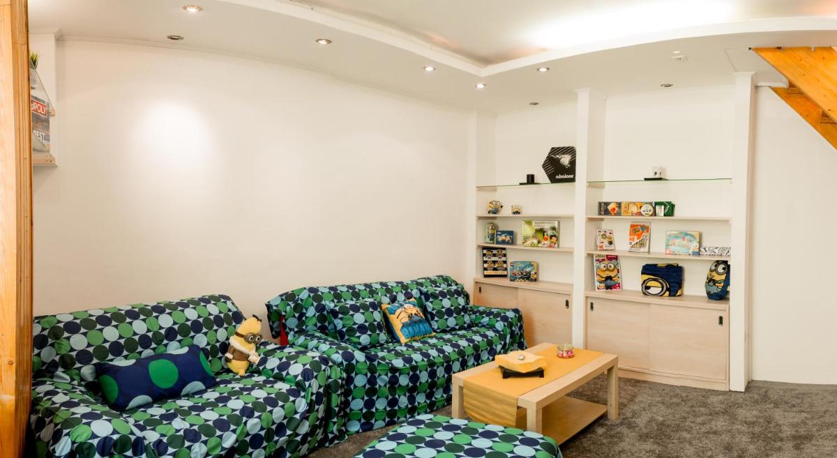 Minion & Snoopy Apartman - Housity