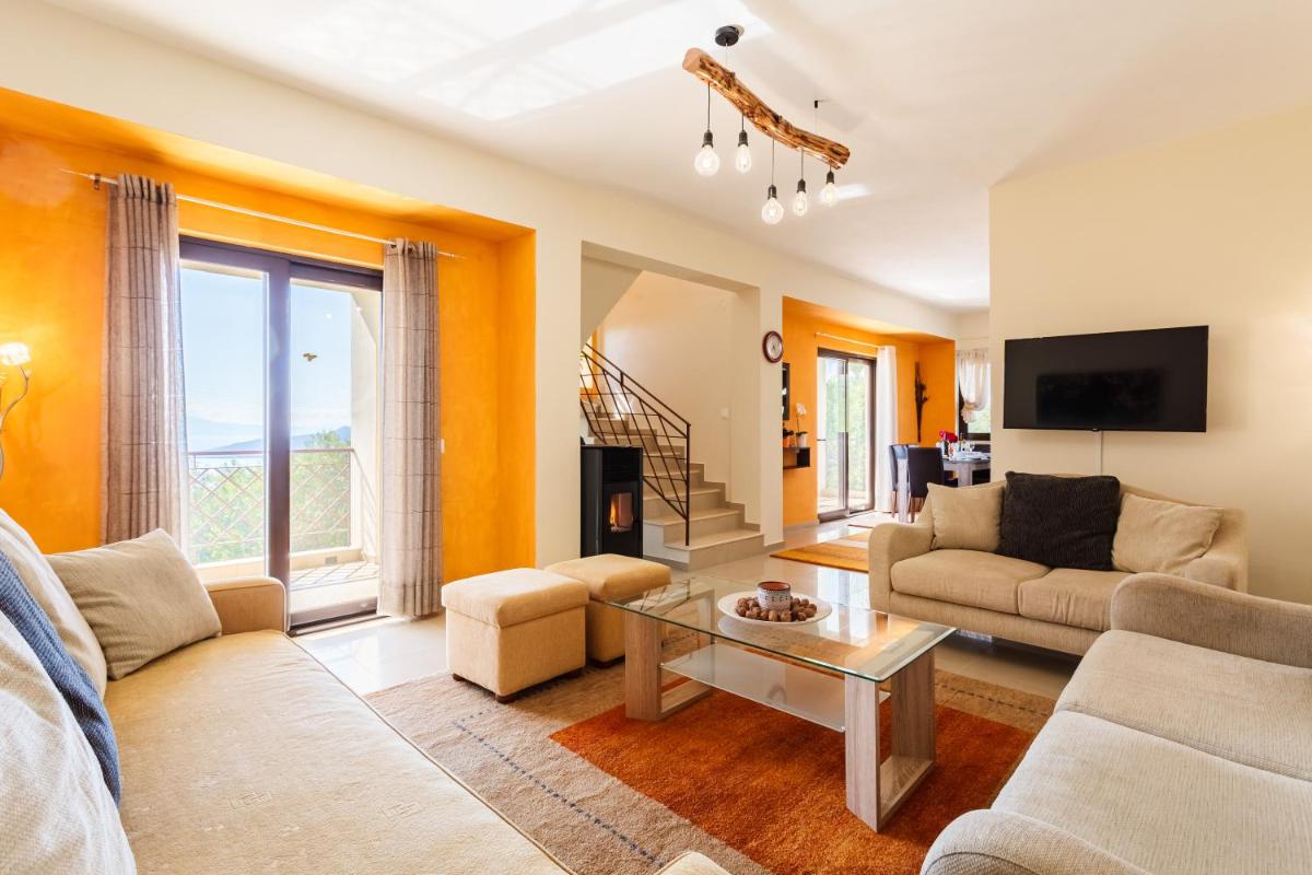 Villa Armonia, Sunset View and Relaxing Beach Vibe - Housity