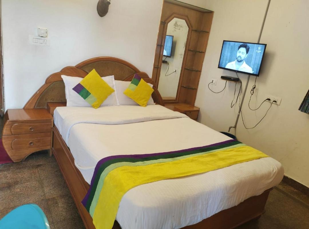 anurag inn B&B - Housity