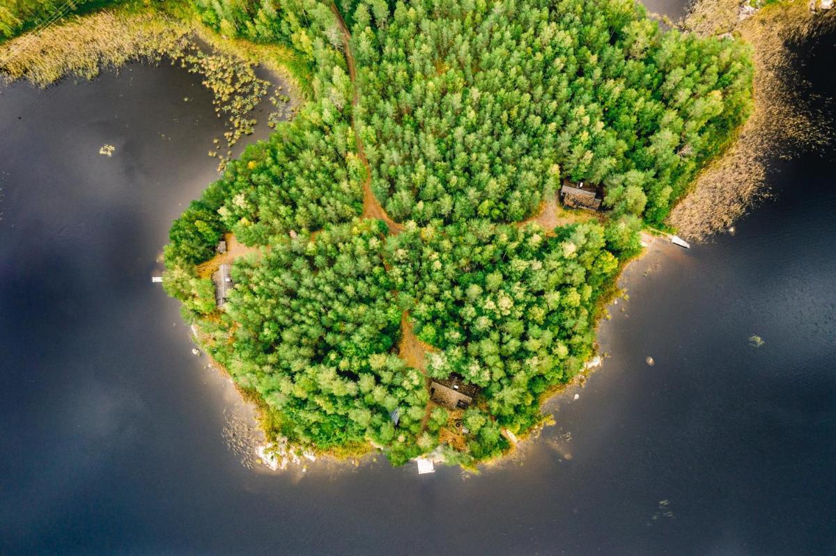 Mökki Aapola - Housity