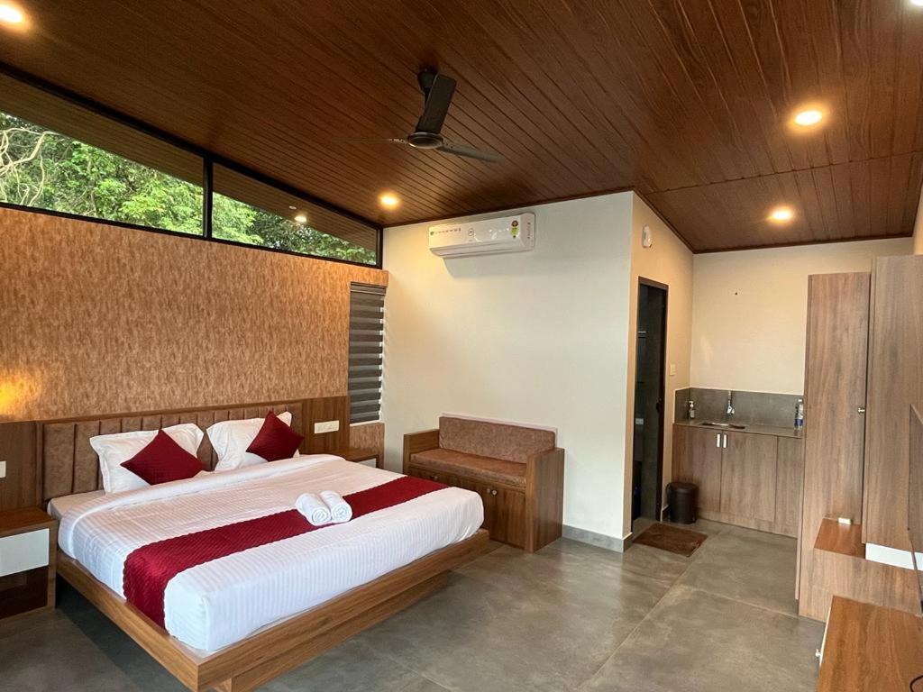 Vythiri Stream View - Housity