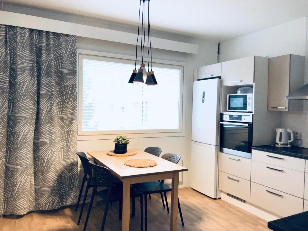 Kotimaailma Pori Väinölä Latokartanontie 16-18 - Housity