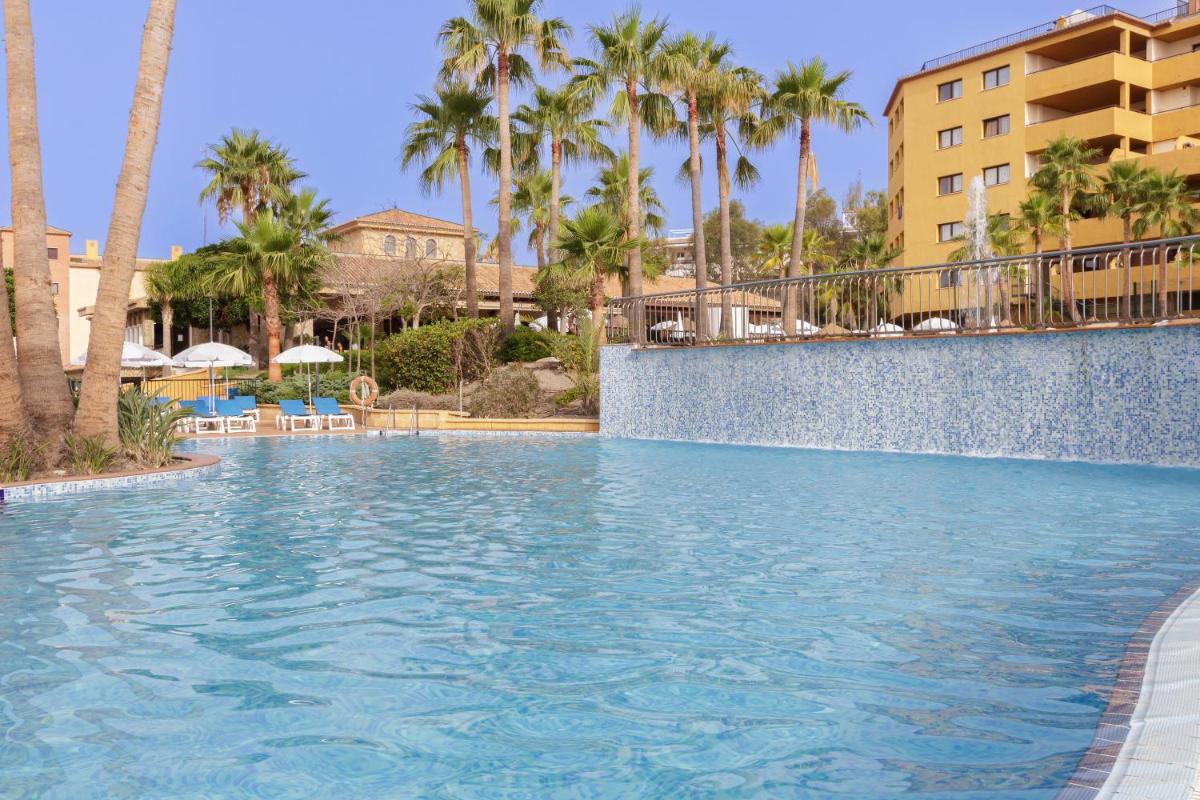 Piscina en o cerca de Hotel Best Alcázar