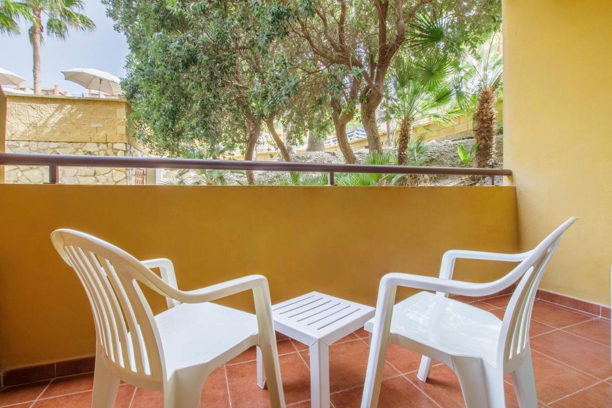 Un balcón o terraza de Hotel Best Alcázar