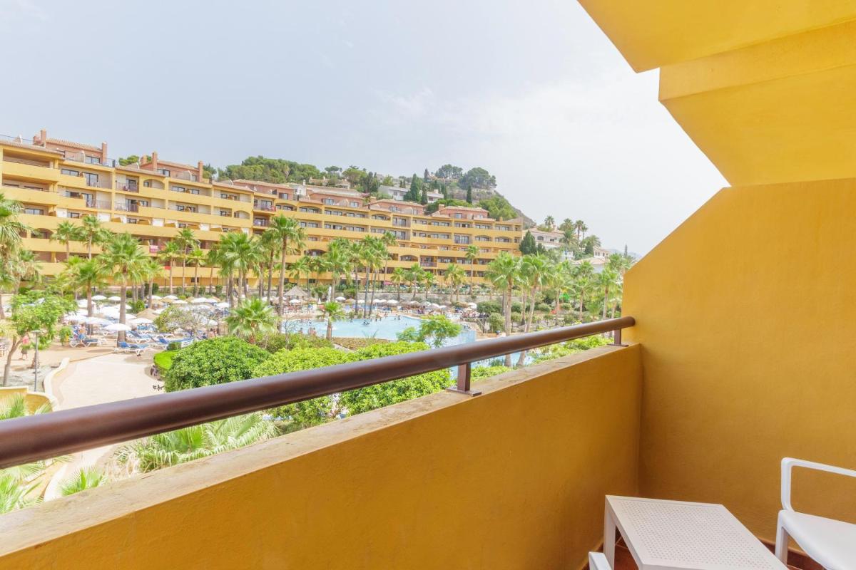 Un balcón o terraza de Hotel Best Alcázar