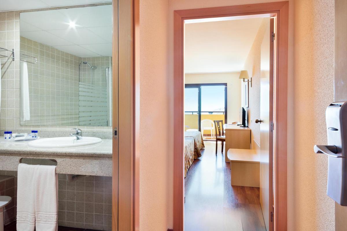 Un baño de Hotel Best Alcázar
