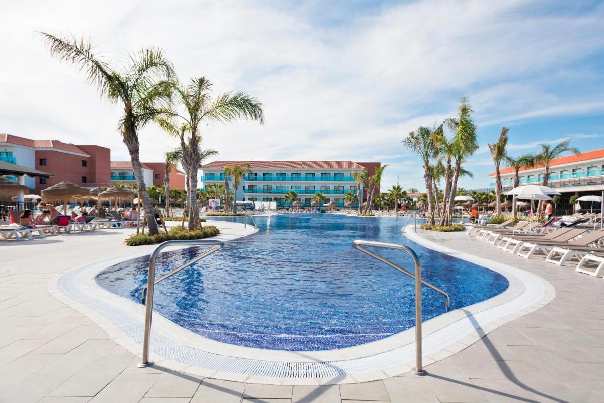 Piscina en o cerca de Hotel Best Costa Ballena
