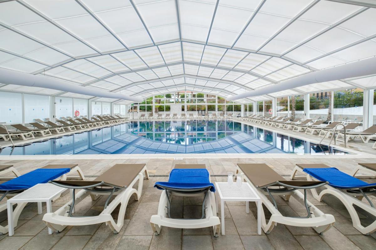 Piscina en o cerca de Hotel Best Costa Ballena