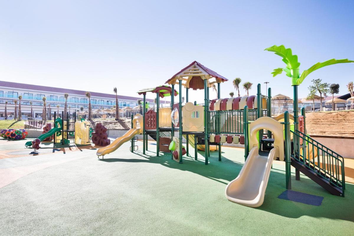 Zona de juegos infantil en Hotel Best Costa Ballena