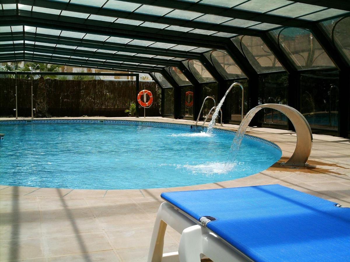 Piscina en o cerca de Apartamentos Best Alcazar
