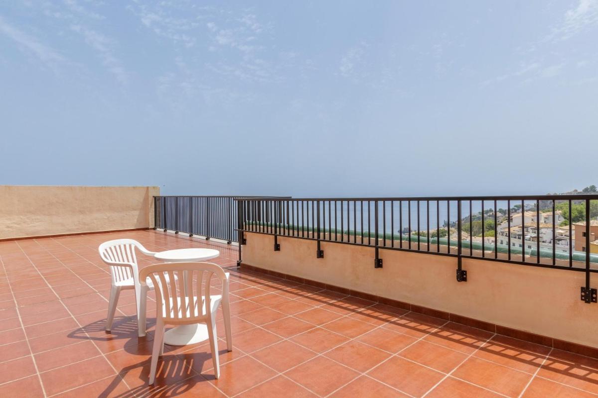 Un balcón o terraza de Apartamentos Best Alcazar