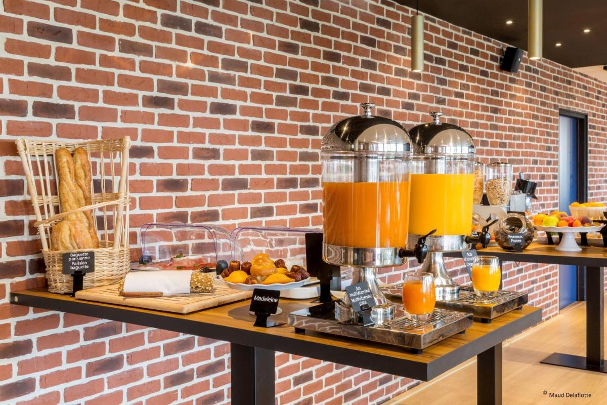 Nourriture dans l'hôtel ou à proximité