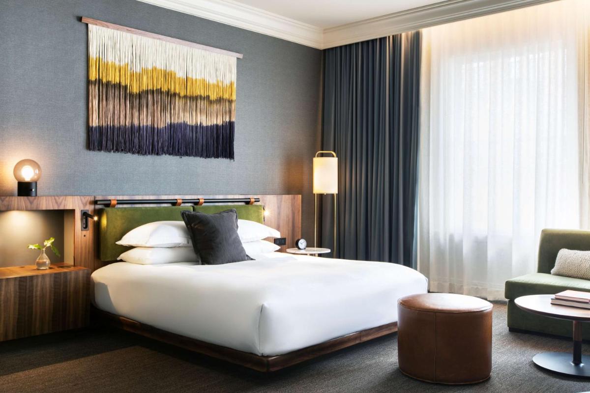The Alexis Royal Sonesta Hotel Seattle - Housity