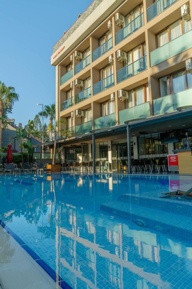 Laren Family Hotel & Spa - Boutique Class - Housity