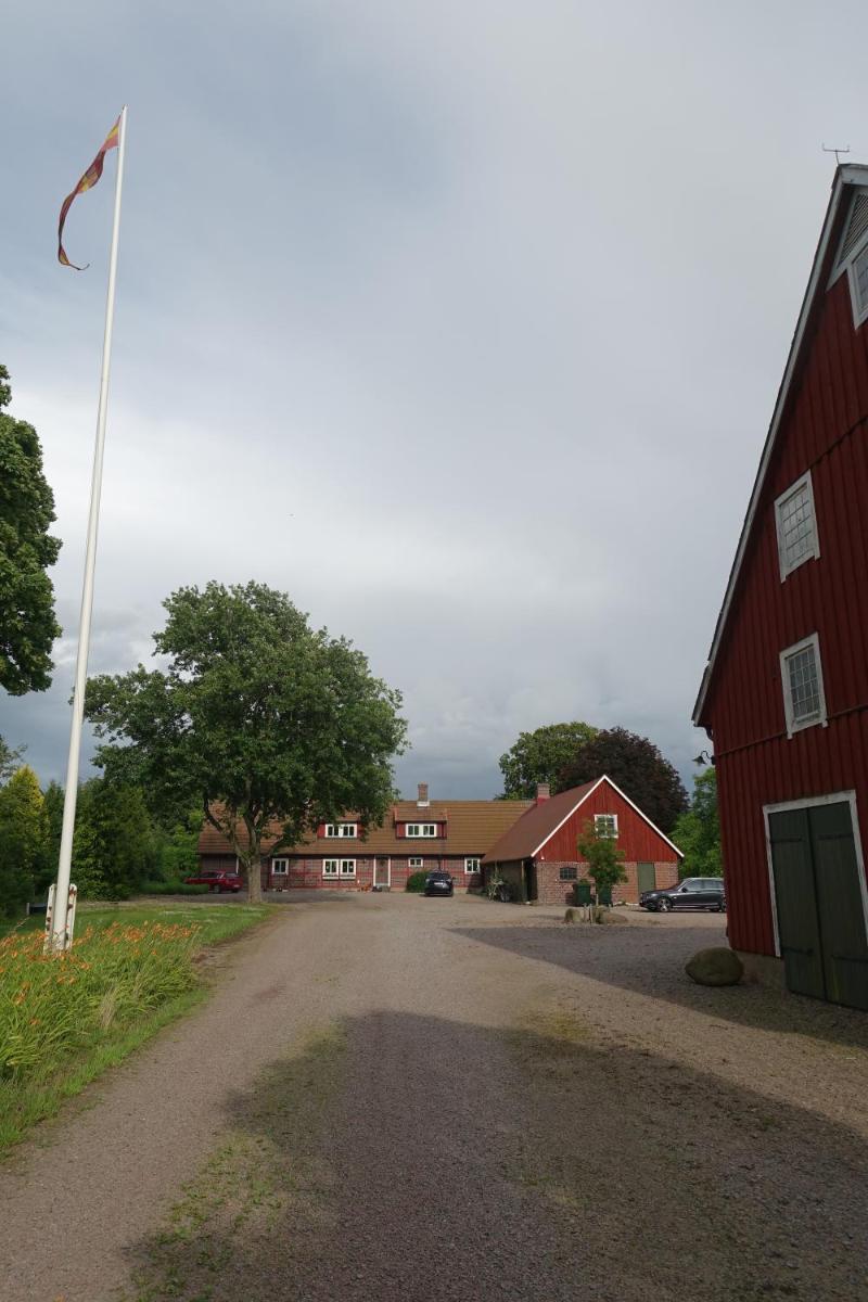 Suitetrails - Attic apartment on countryside