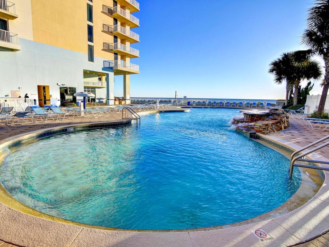 Majestic Beach Resort by Resort Collection - Housity