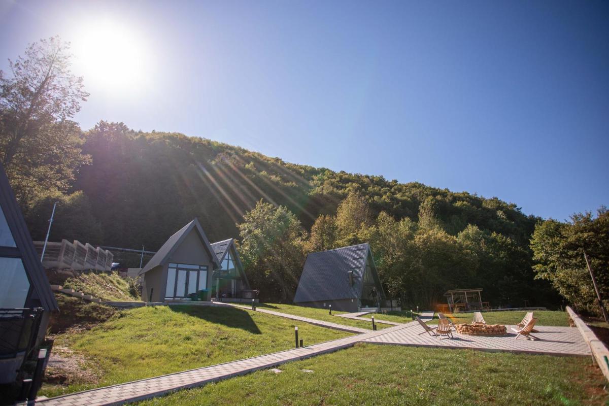 Klek 77 Luxury Chalets near Jahorina - Housity
