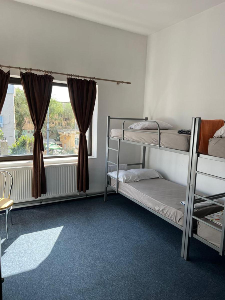Hotel for Workers - Housity