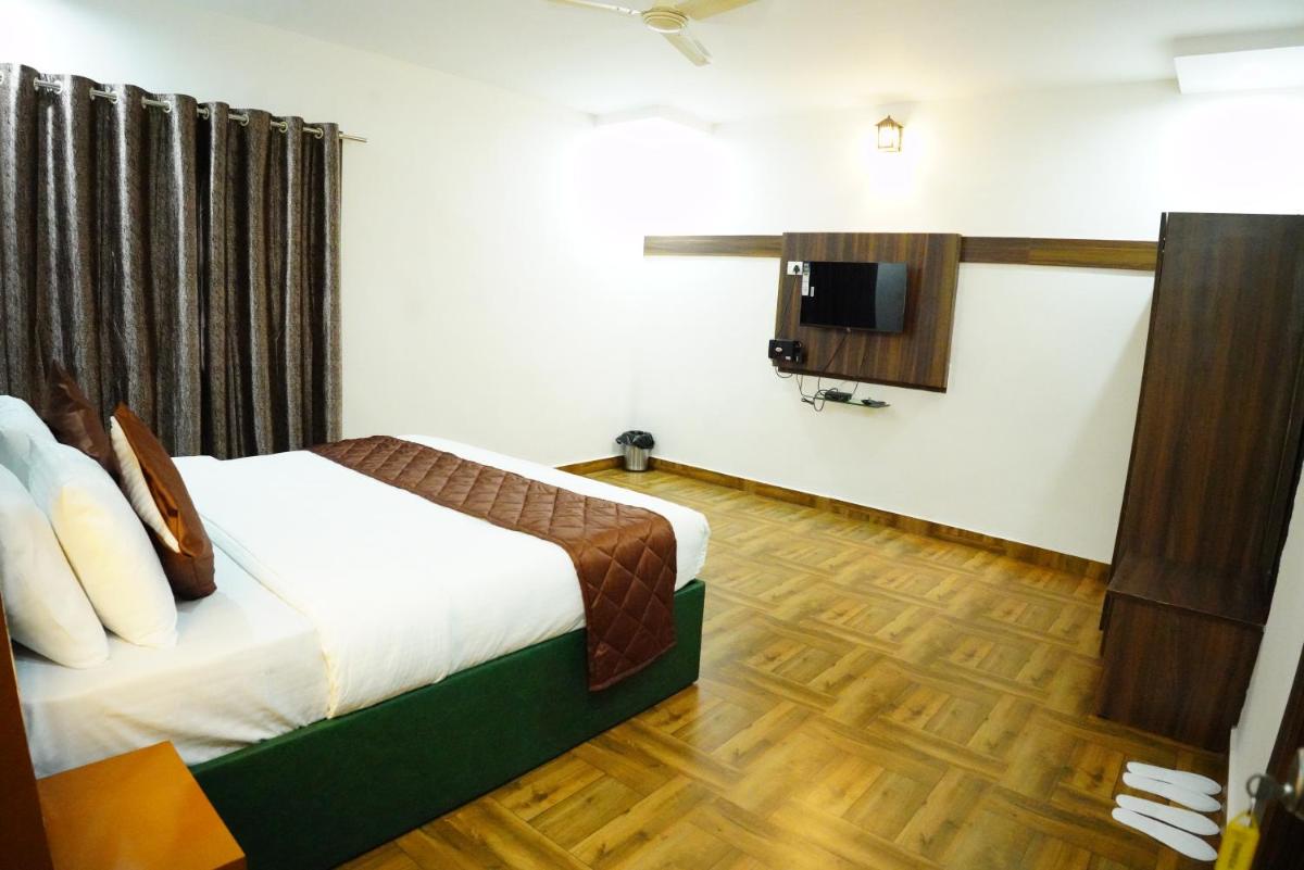 RICHBERRY- A Premium Plantation Villa's - Housity