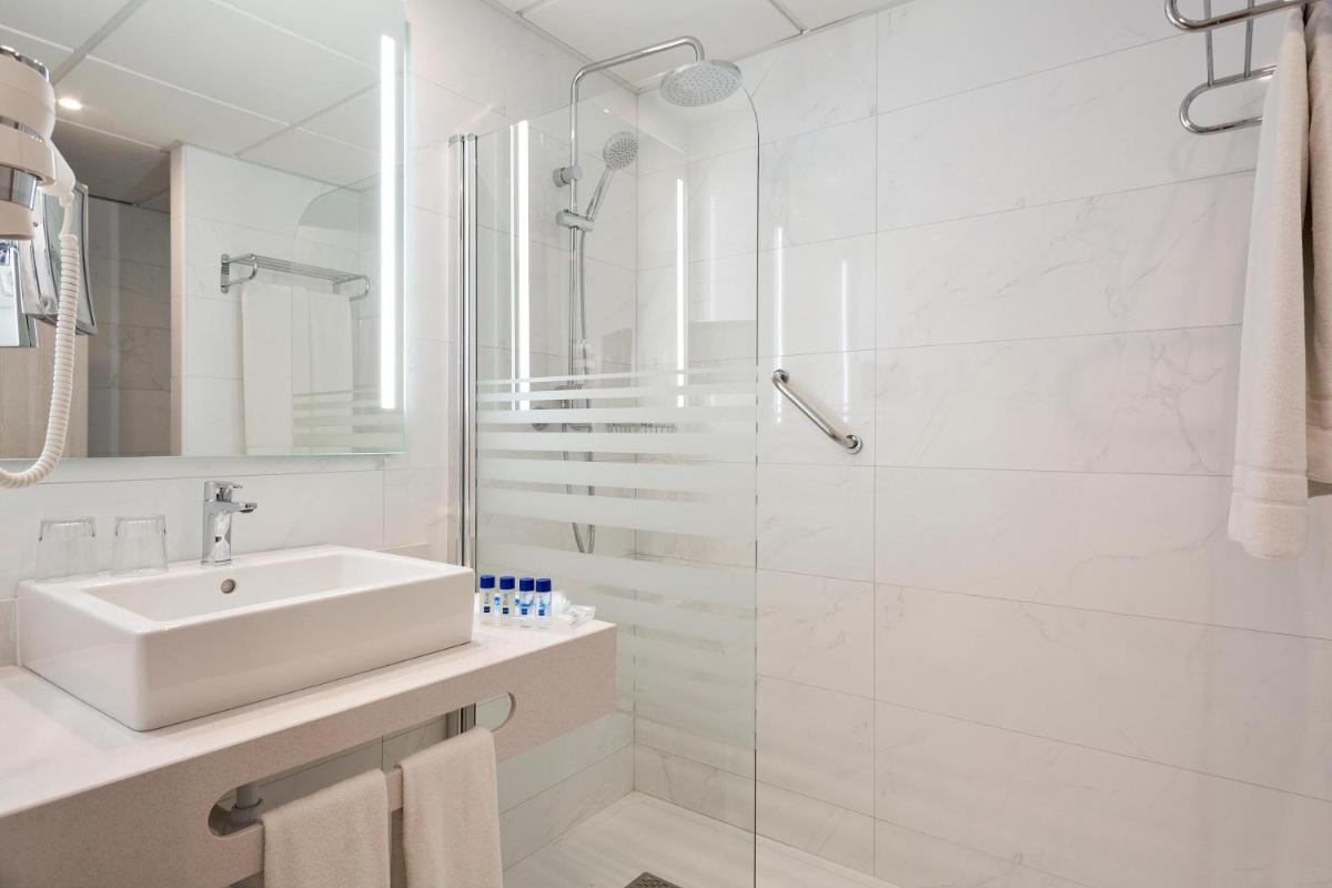 Un baño de Hotel Best Negresco