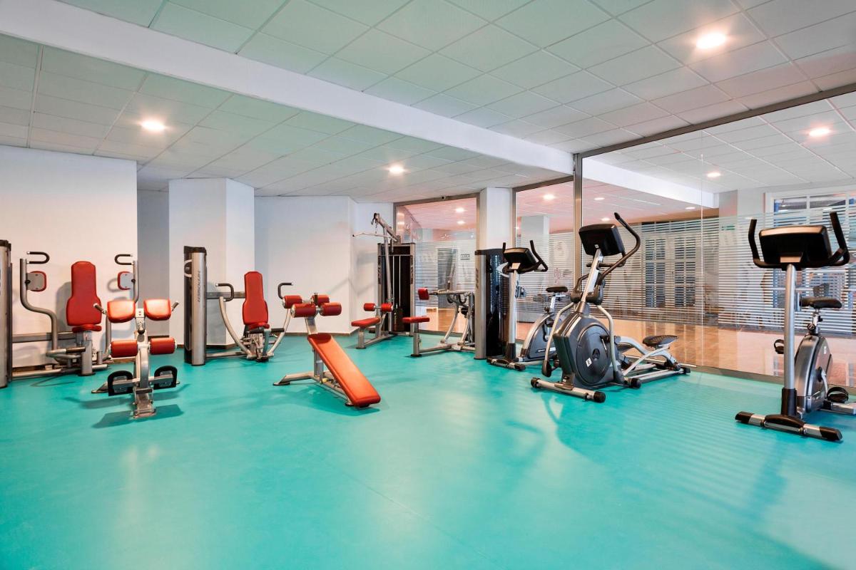 Gimnasio o instalaciones de fitness de Hotel Best Negresco