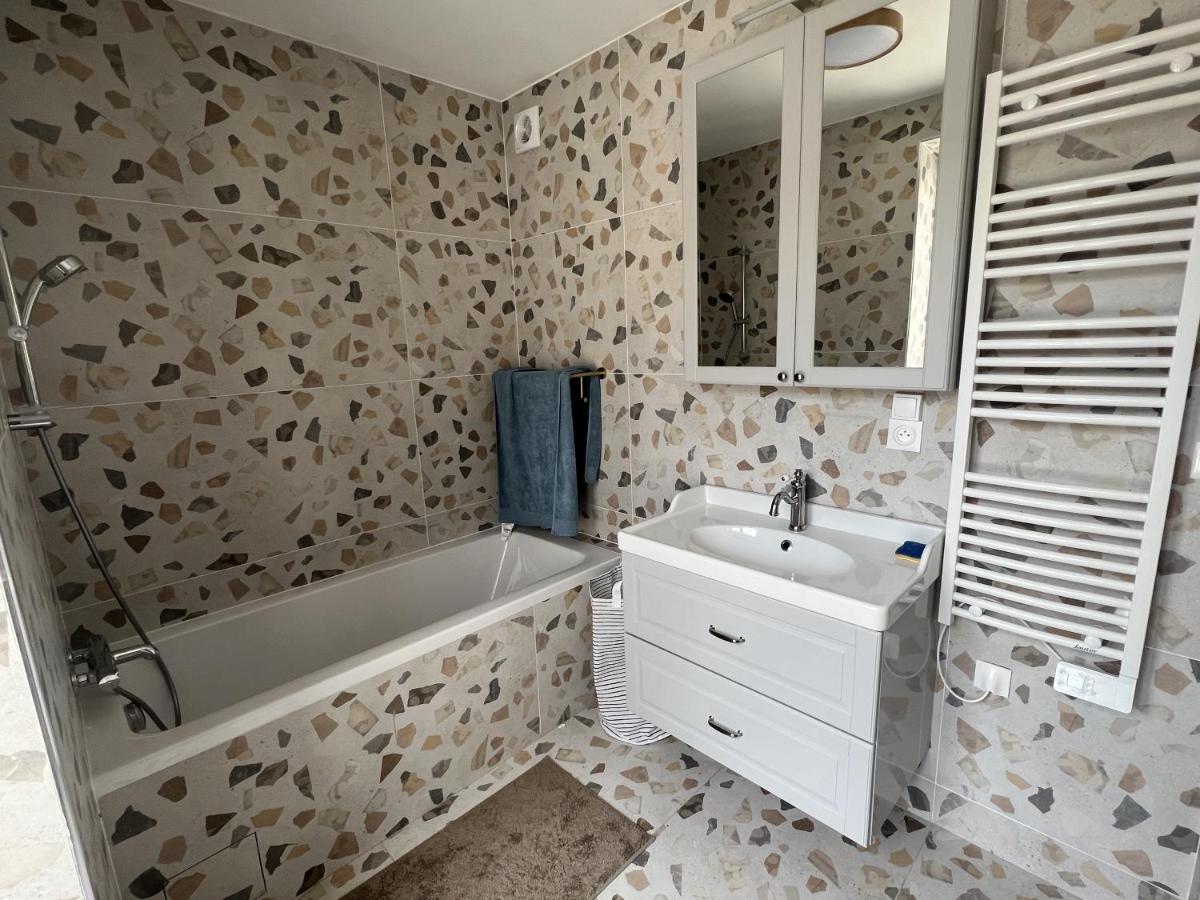 Suitetrails - Maison En Banlieue - 30 Min Paris - Proche Gare
