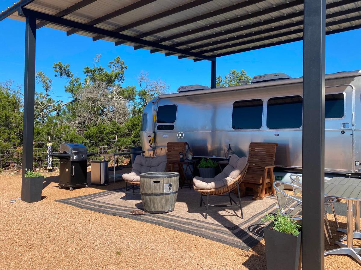 Airstream Alfresco - Housity