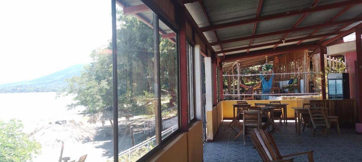 Suitetrails - Hostal Miraflores B&B
