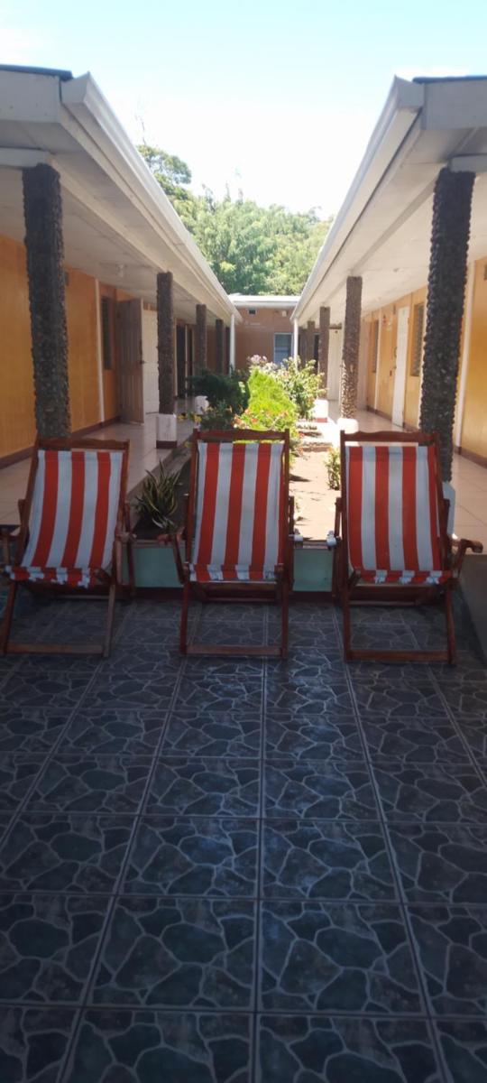 Suitetrails - Hostal Miraflores B&B