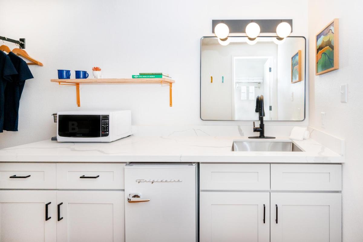Anacortes Inn - Housity