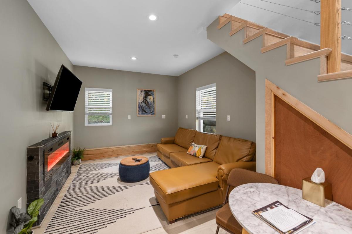 Modern Home &Cozy - Housity