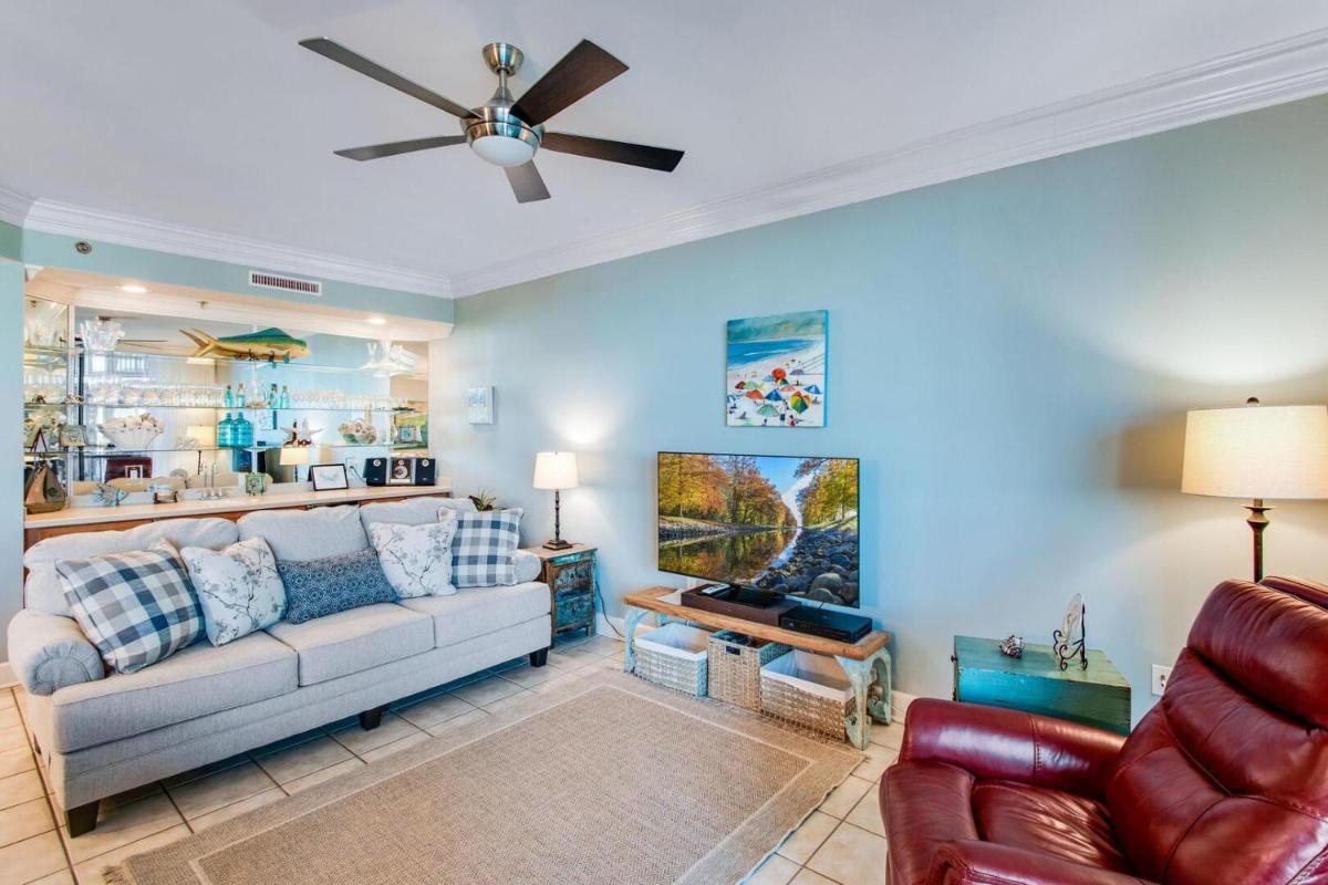 Phoenix On Bay II 2310 - Housity