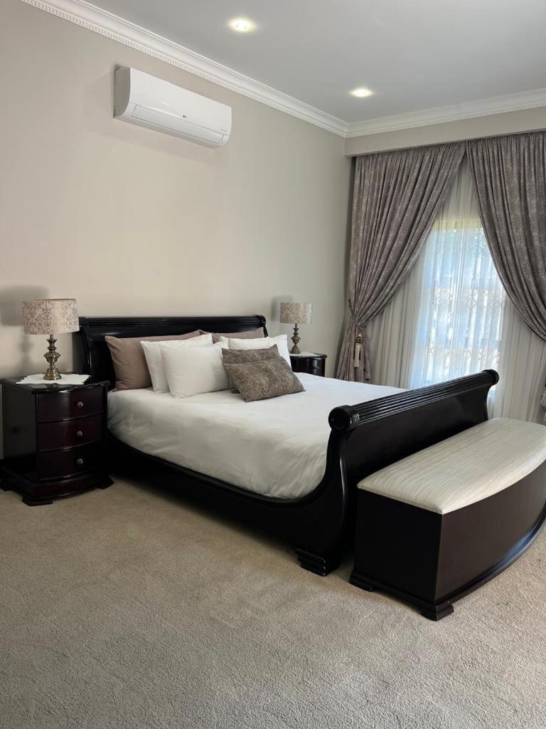 Letsatsing Lodge - Housity