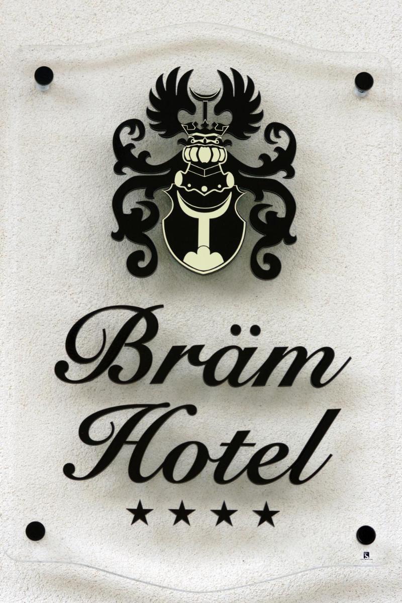 Bram Hotel - Housity