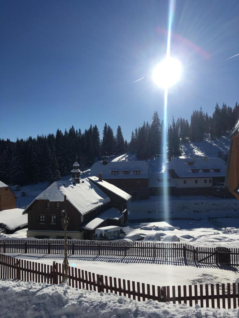 Apartmány Na Soutoku - Kvilda - Housity