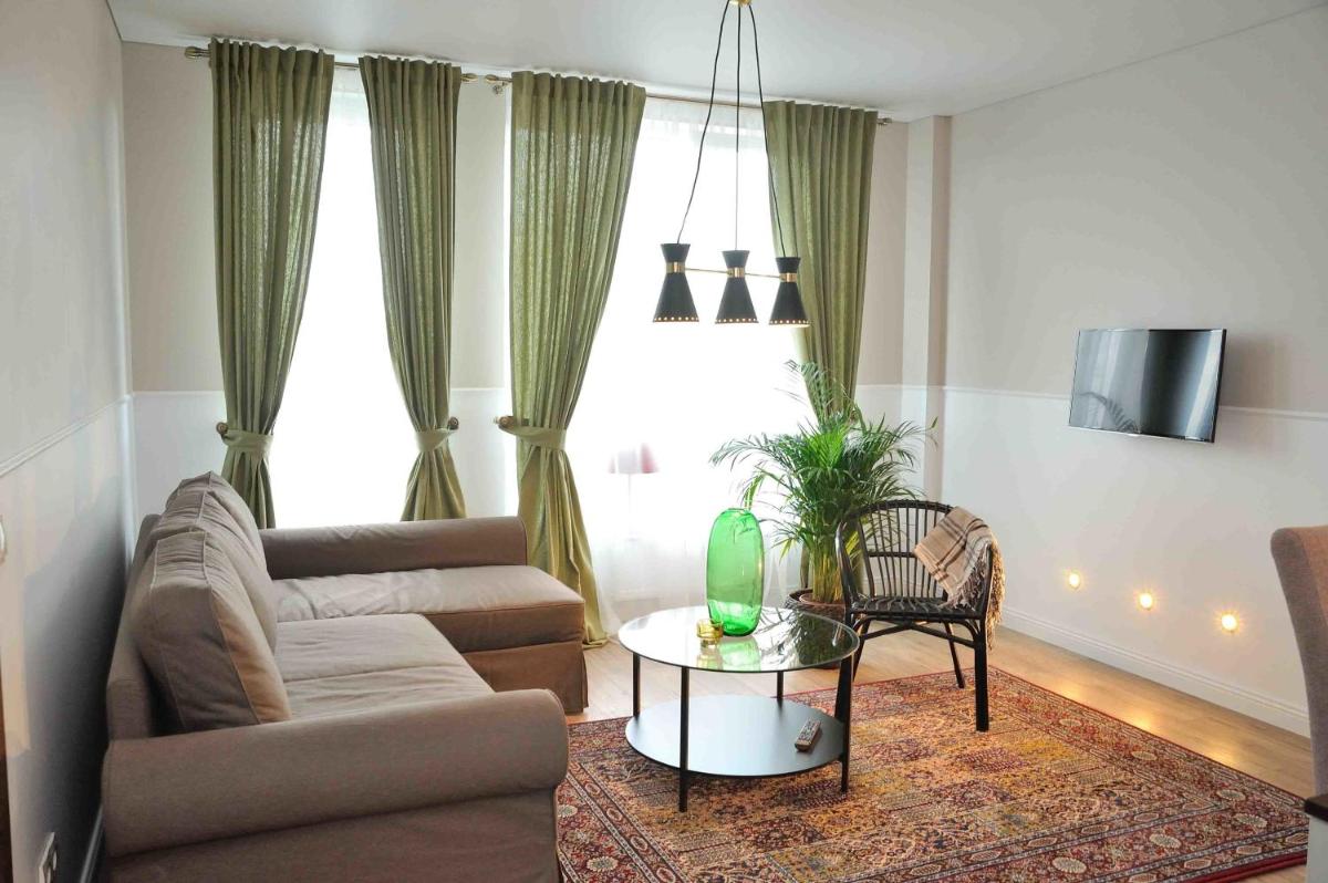 Dzuku apartment 11 - Housity