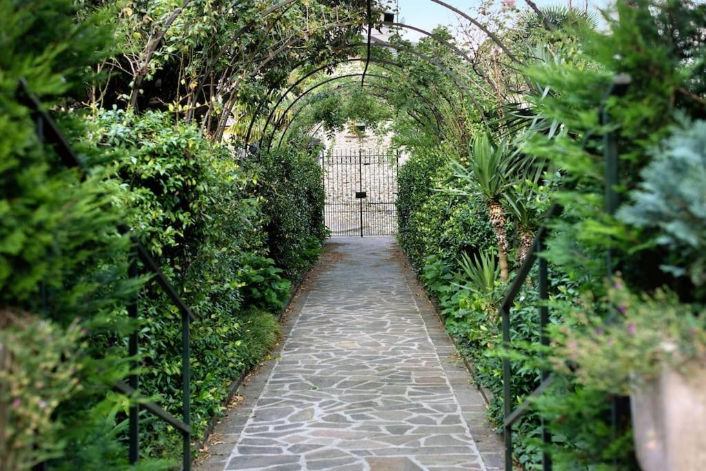 Villa Eden jacuzzi pool & private parking - Housity