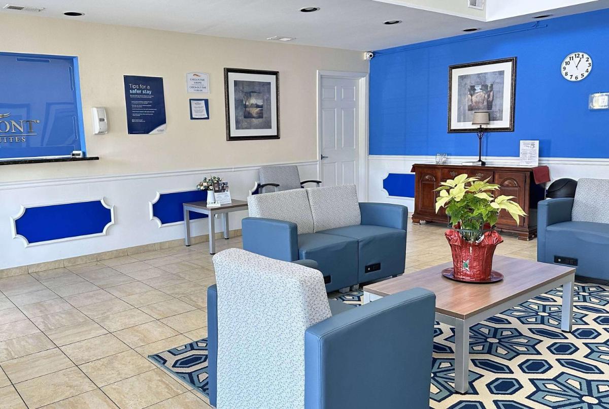 Baymont by Wyndham Greenwood - Housity