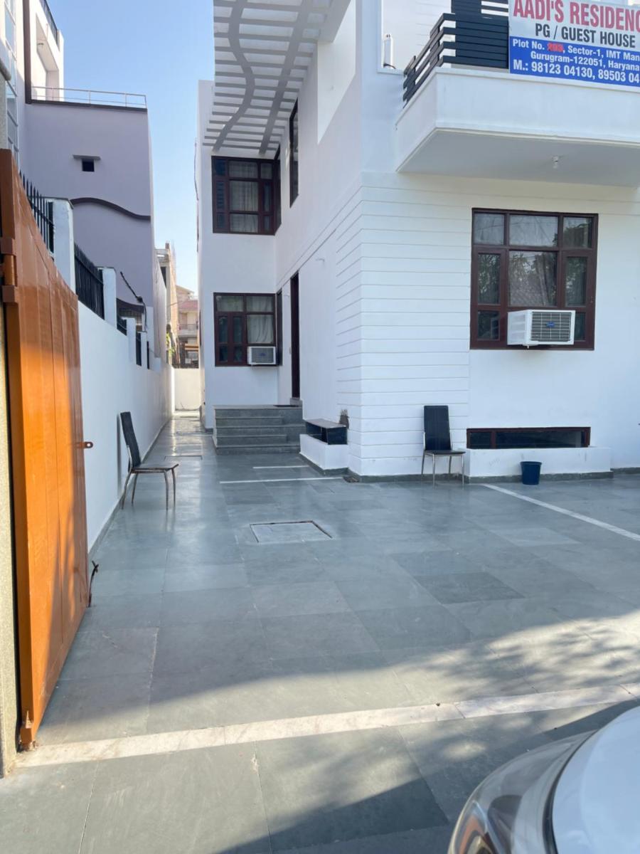 Aadi's Residency - Housity