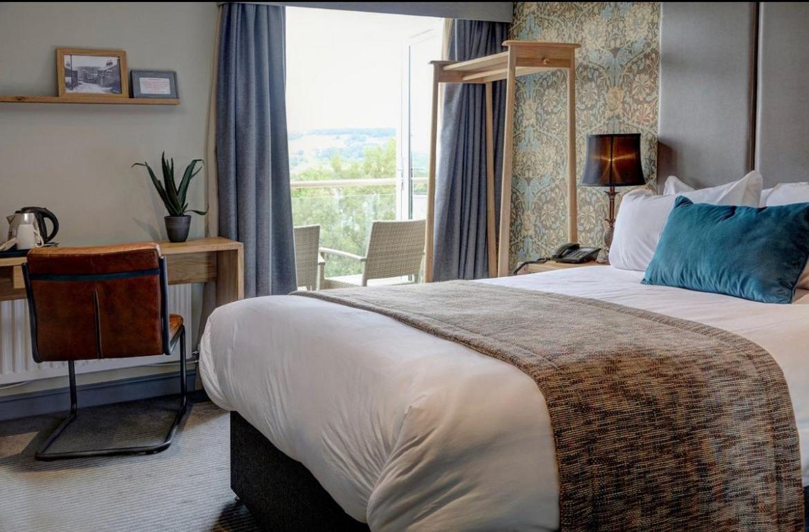 The New Hobbit Hotel Rooms - Housity
