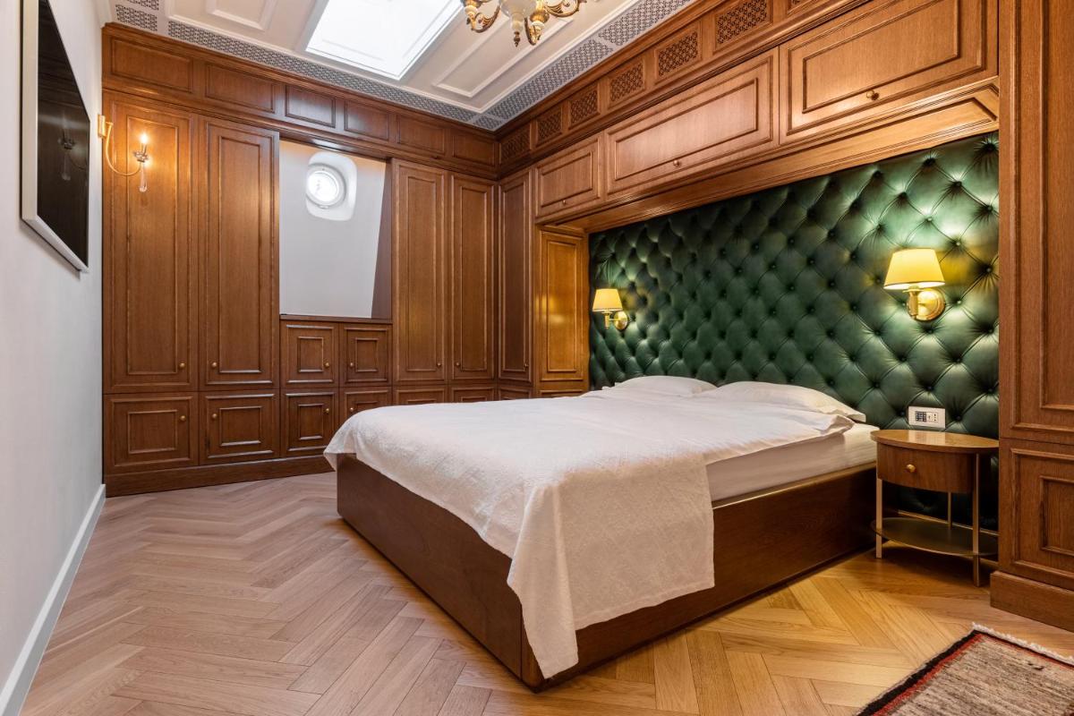 Templum Clava - Housity