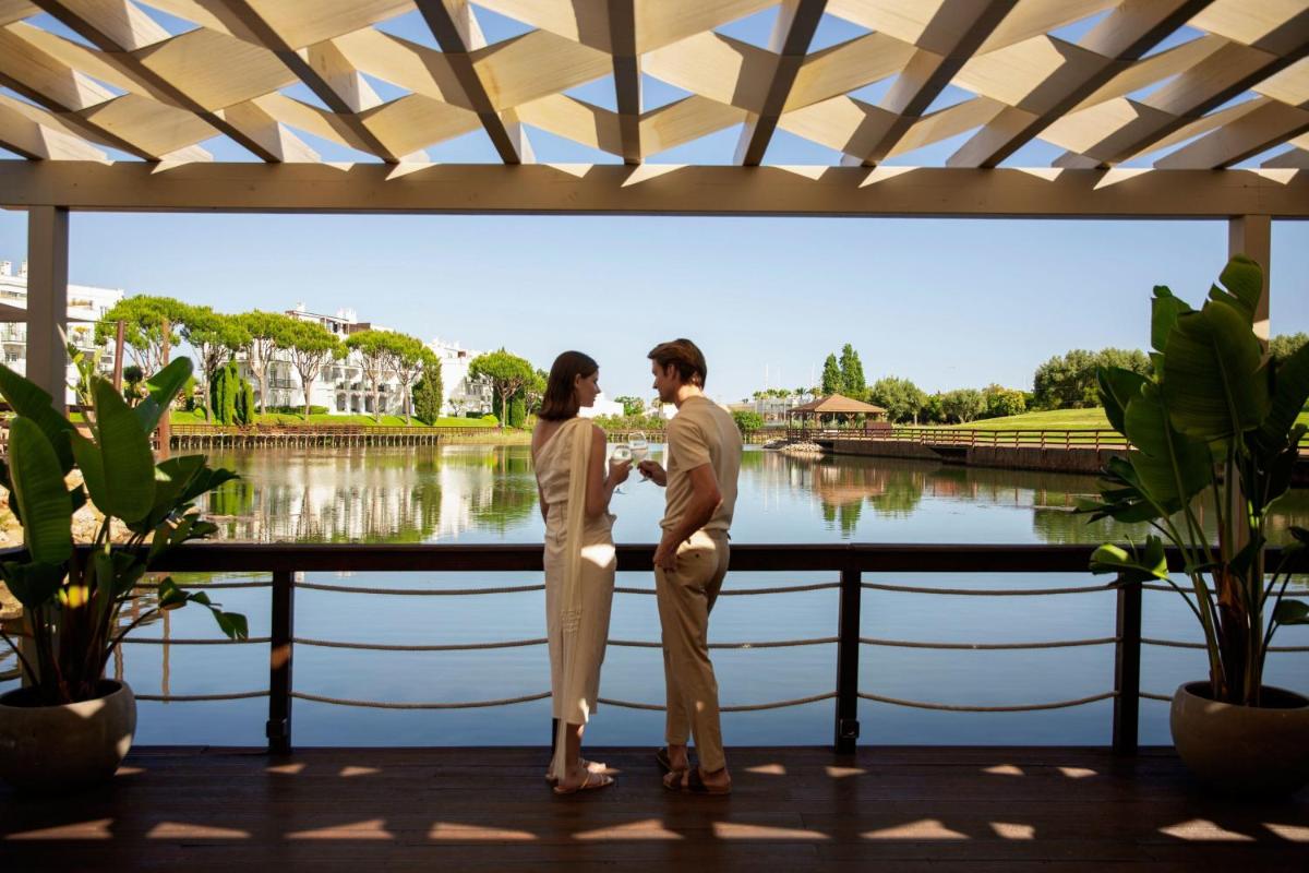 Os clientes hospedados em Domes Lake Algarve, Autograph Collection