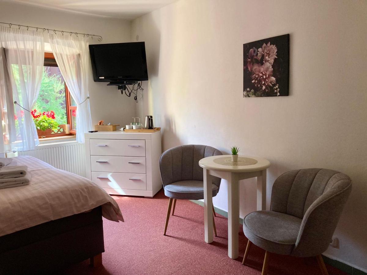 Guesthouse Mikuláš Mikulov - free parking in the city center - Housity