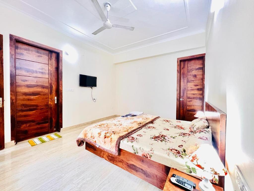 LFP Luxury Homes - Fully furnished apartment - Housity